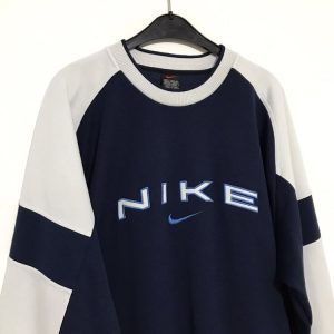 Poleron Nike